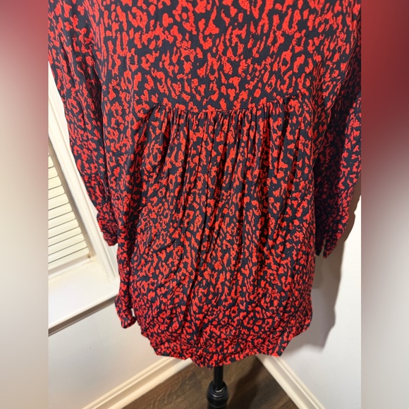 Zara Woman Premium Collection Red Cheetah Print Shirt Blouse Small - Picture 8 of 9